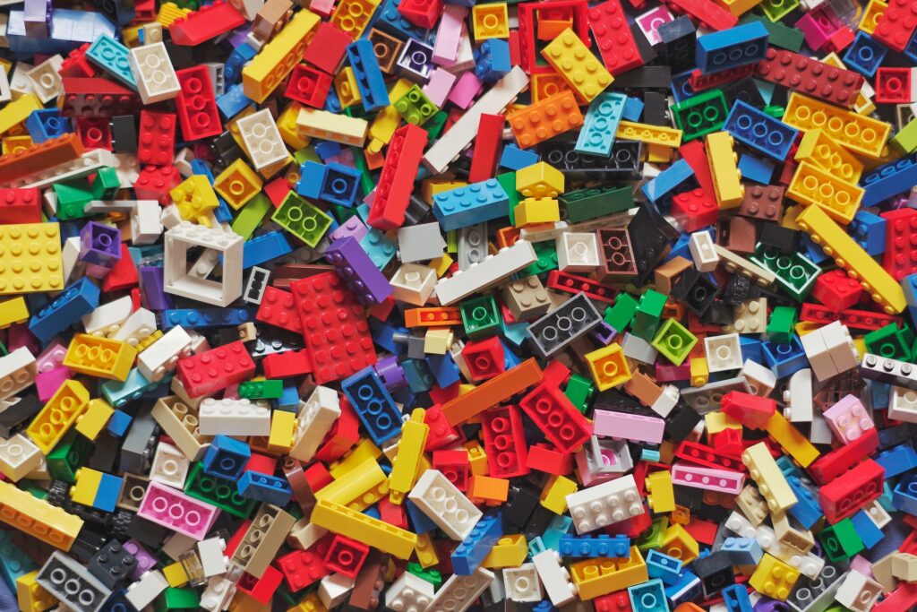 Hvem opfandt LEGO? Verdens mest populære legetøjs oprindelse | Kultur